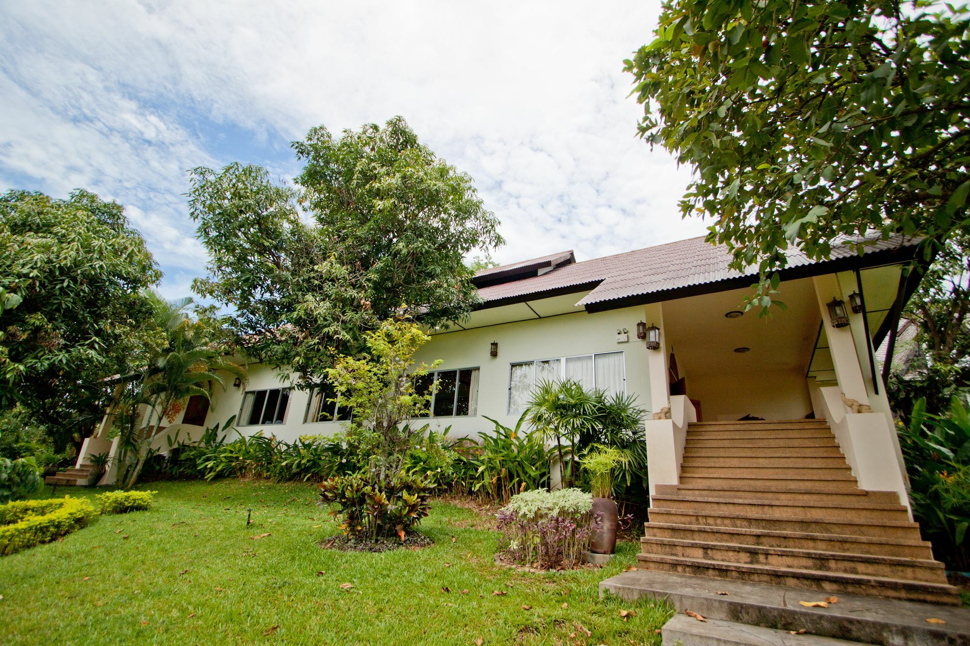 Touch Star Resort - Doi Inthanon Chom Thong Ngoại thất bức ảnh