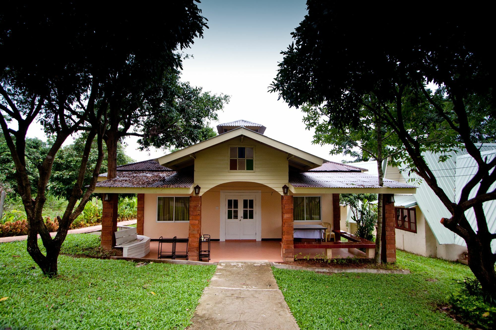 Touch Star Resort - Doi Inthanon Chom Thong Ngoại thất bức ảnh
