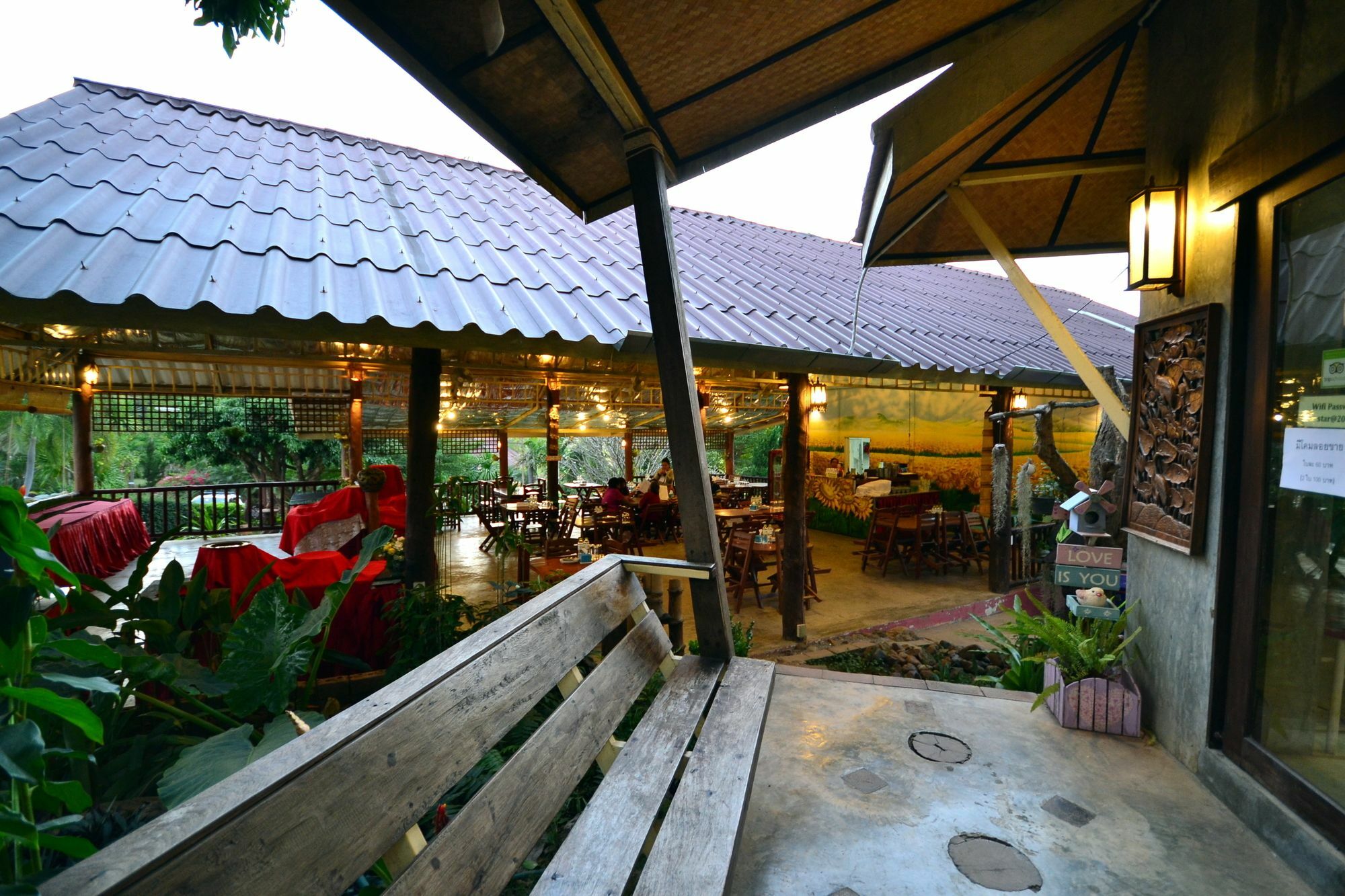 Touch Star Resort - Doi Inthanon Chom Thong Ngoại thất bức ảnh